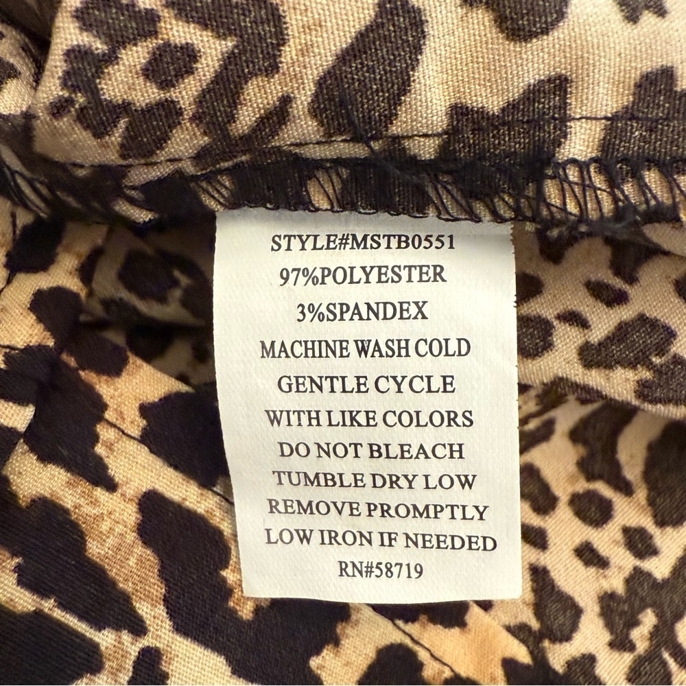 Notations Leopard Print Button-Down Shirt Size Sm… - image 7